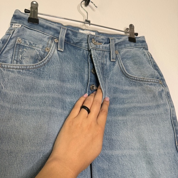 Citizens of Humanity Light Wash Regenerative Cotton Jeans Size 23 - Picture 4 of 13